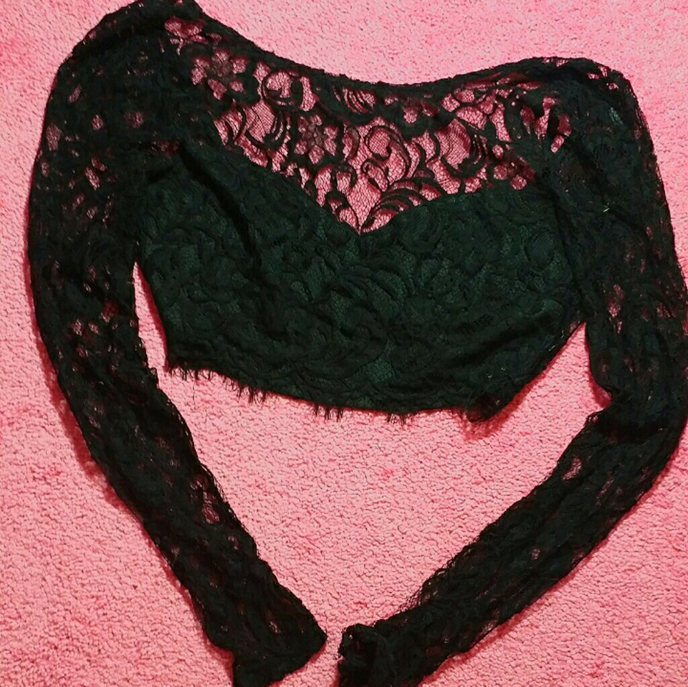 Lacy Black Crop